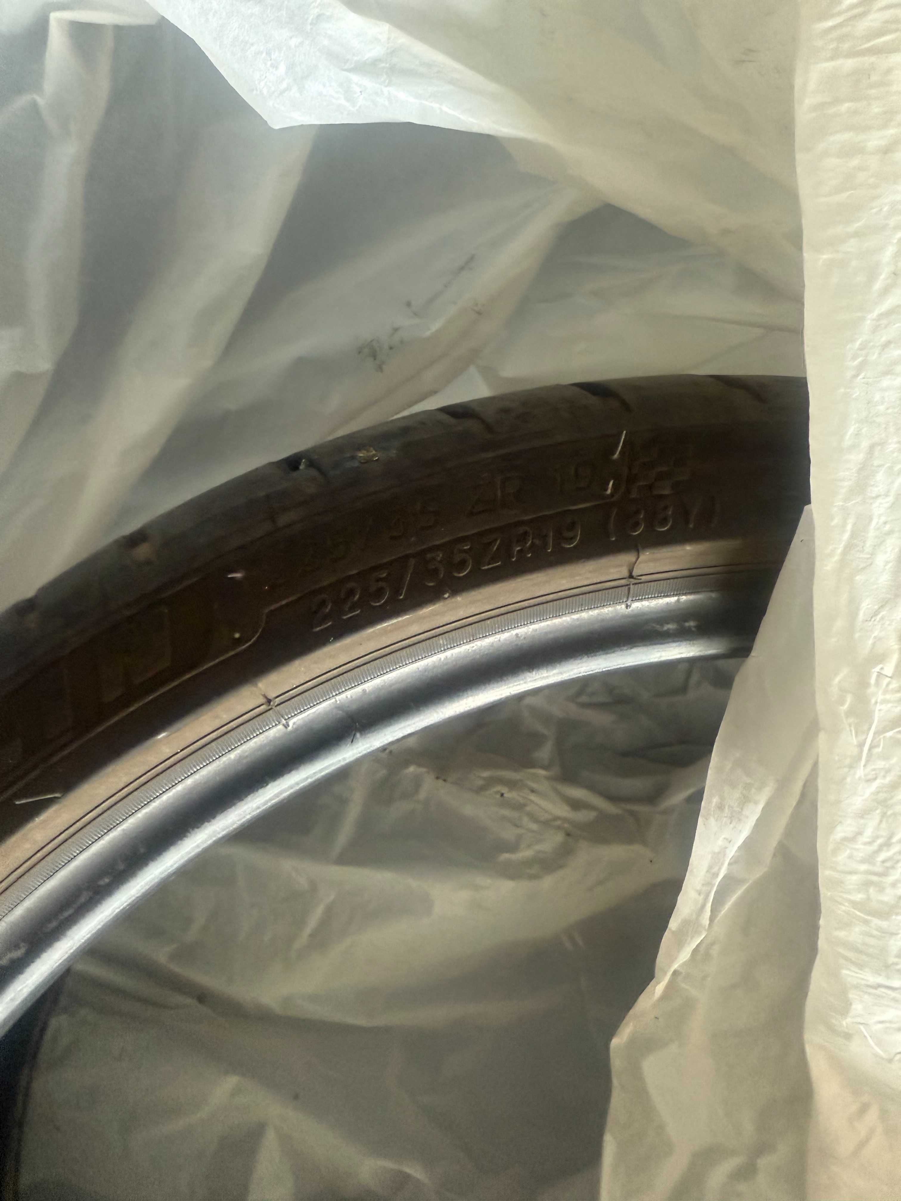 Cauciuc Michelin Pilot Sport 4S 225/35 R19 XL