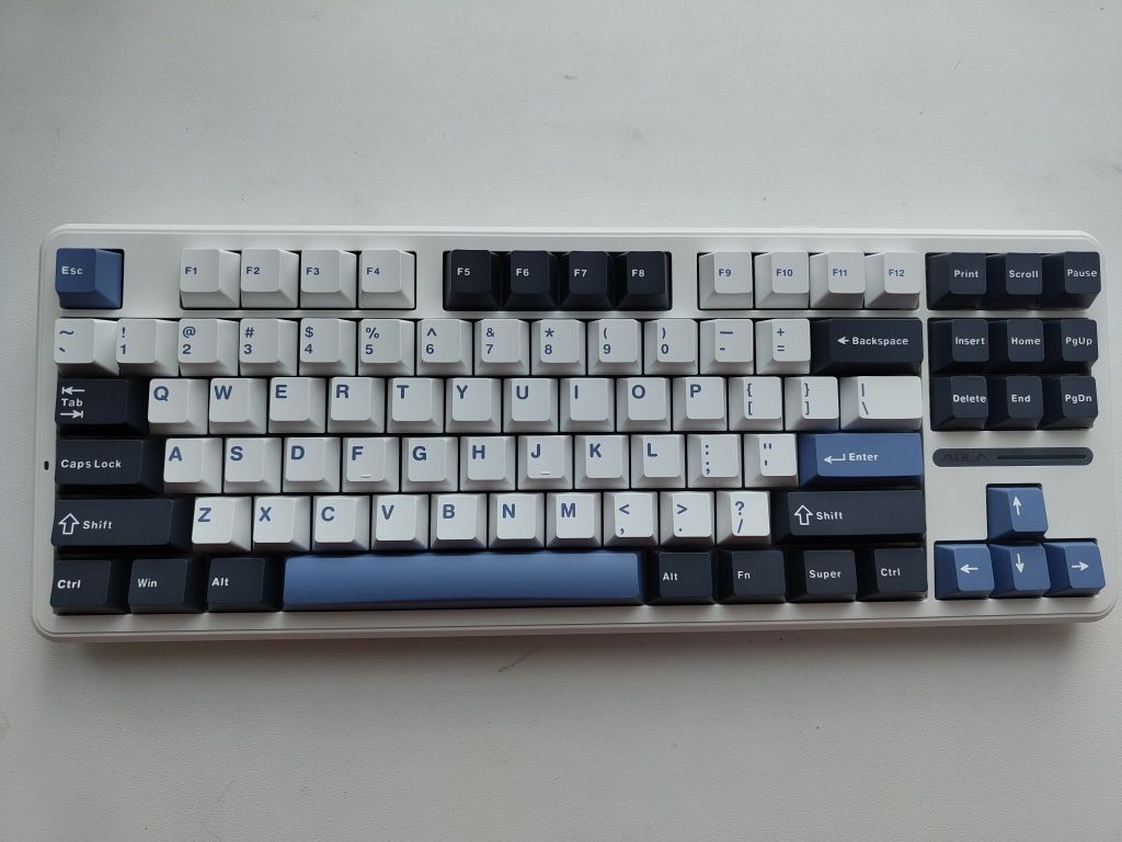 Продам клавиатуру Aula f87 pro