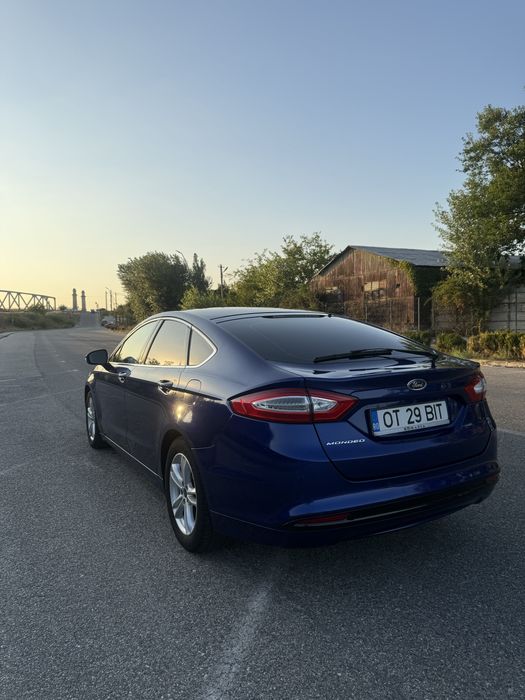 Ford Mondeo Titanium, Mk 5, Euro 6, anul 2015