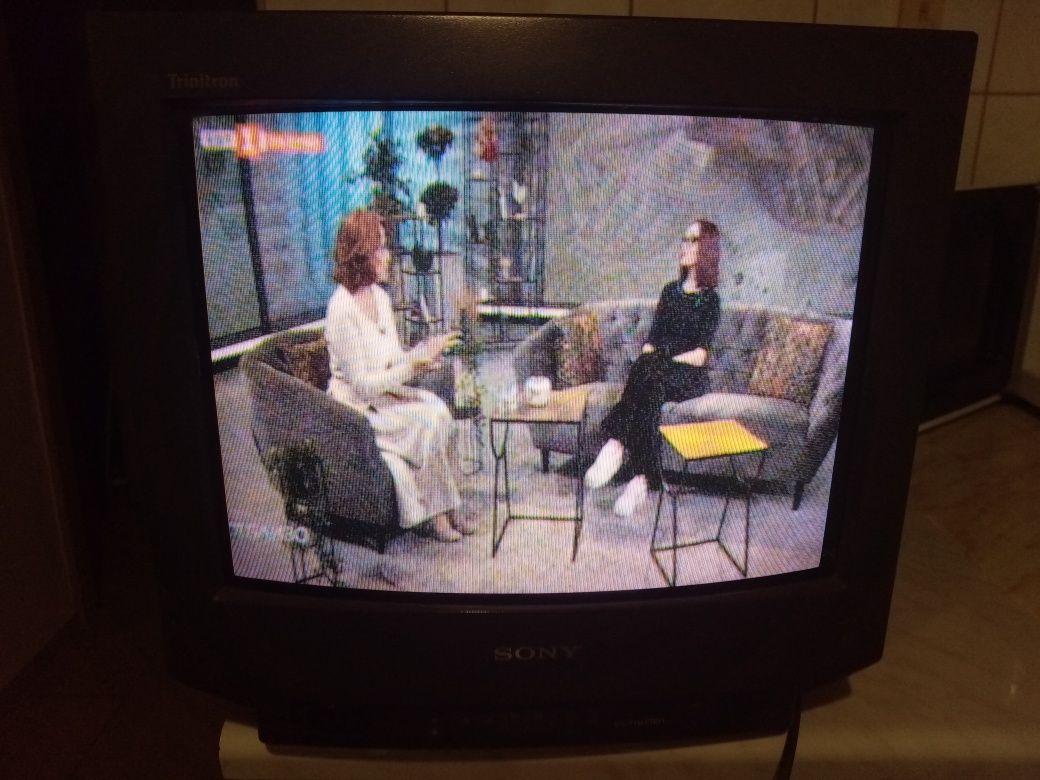 SONY Trinitron 14 inch, перфектно работещ телевизор