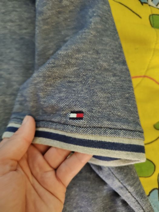 Tommy Hilfiger тениска L оргинална