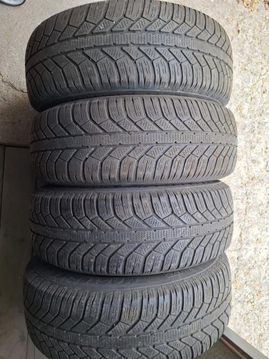 Метални джанти 5×112/15" със зимни гуми 195/65/15" + тасове