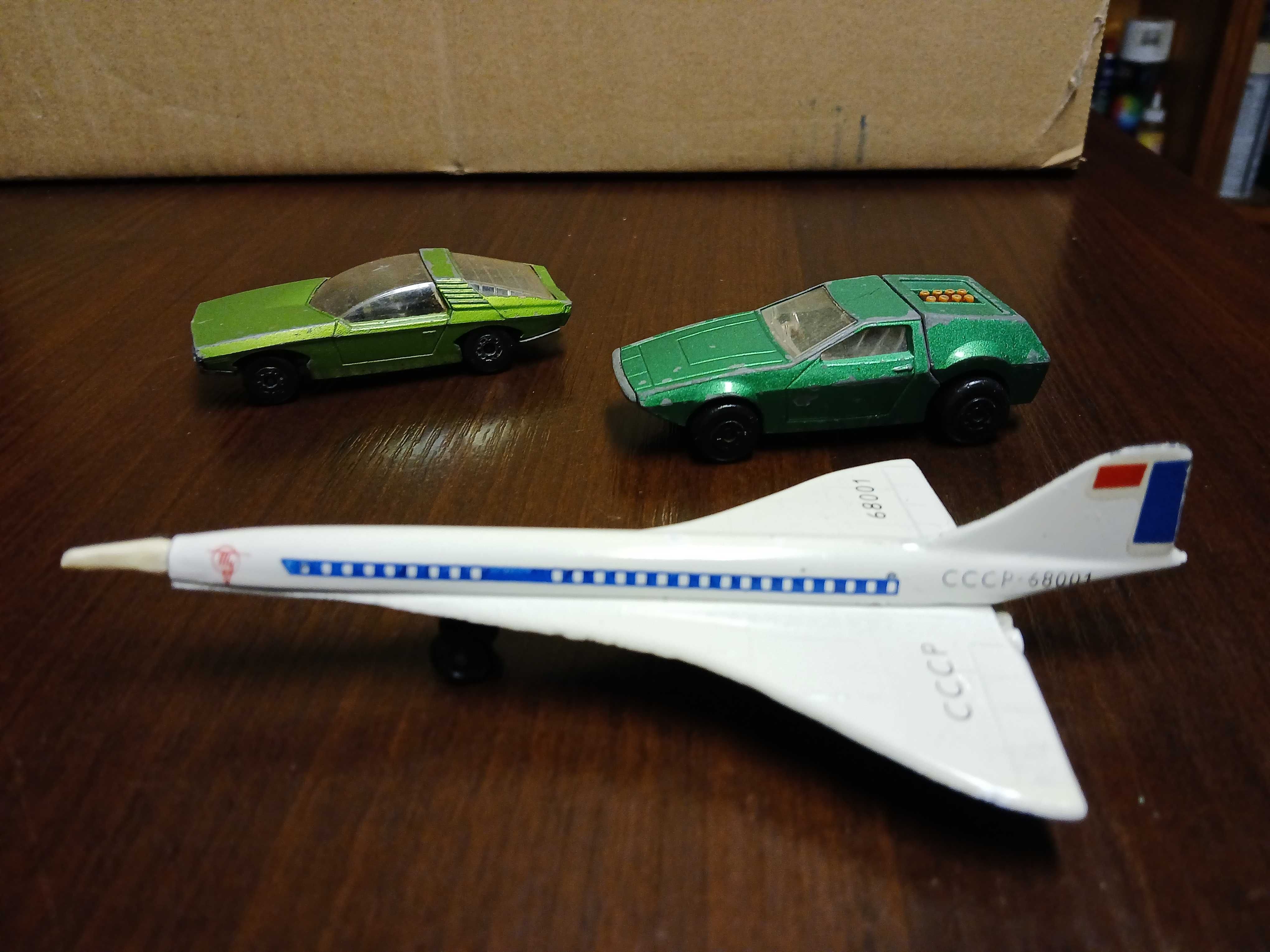 Matchbox стари метални български колички и самолет 1/64.