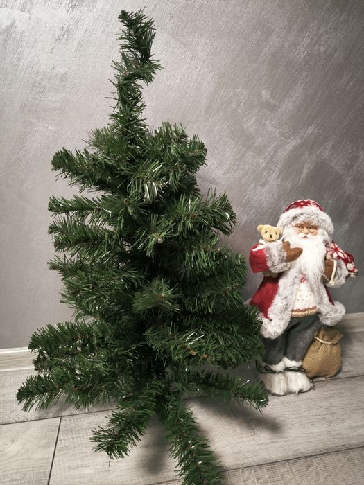 Изкуствени Коледни елхи от 10 до 70лв