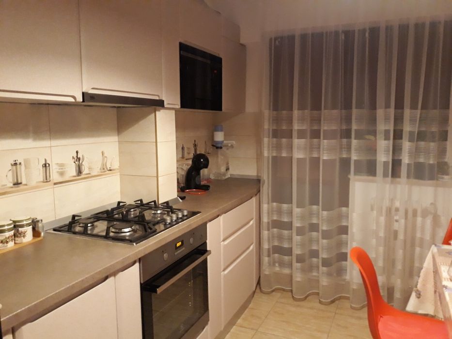Apartament 3 camere Pantelimon sectia 9, utilat,renovat,decomandat