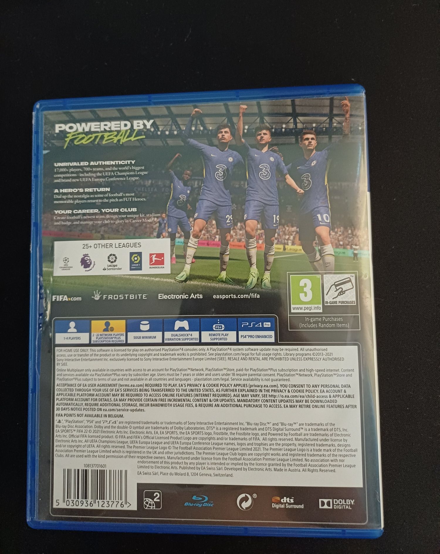 Продавам FIFA 22 за пс4.