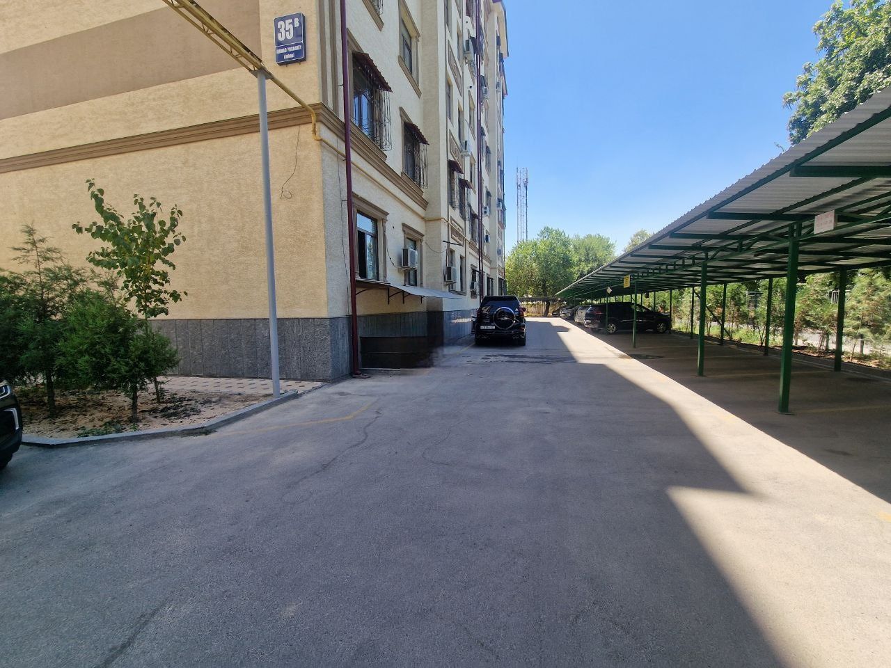 Продаётся не жилое помещение, цокольный этаж, подвал. Ахмад Югнаки,