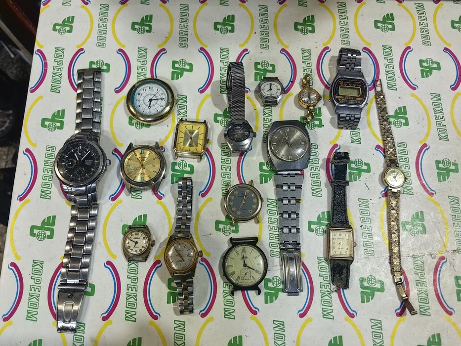 Лот от 15 часовника