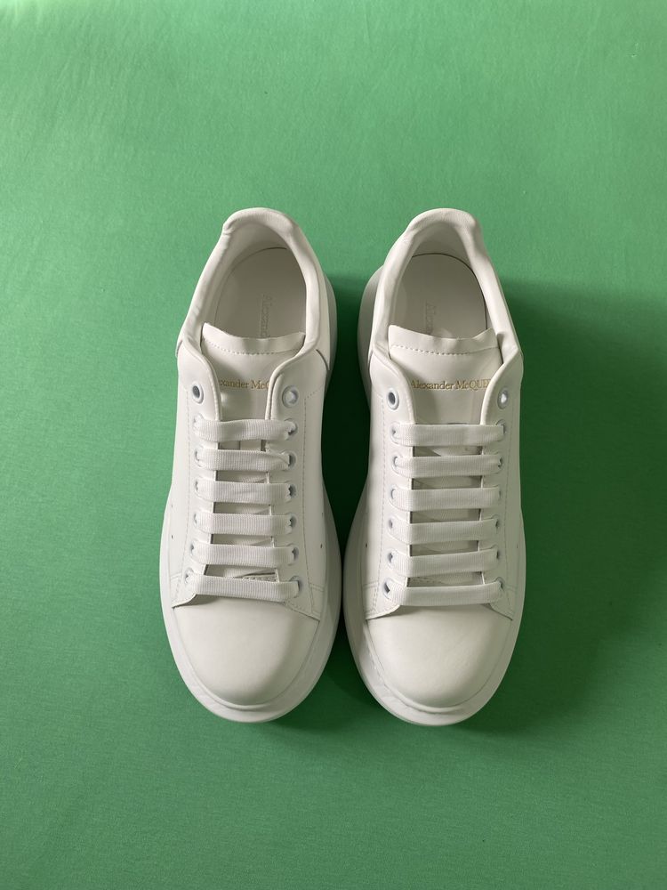 Alexander McQueen Sneakers AMQ MCQ 42