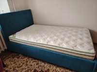 Продам кровать синего цвета