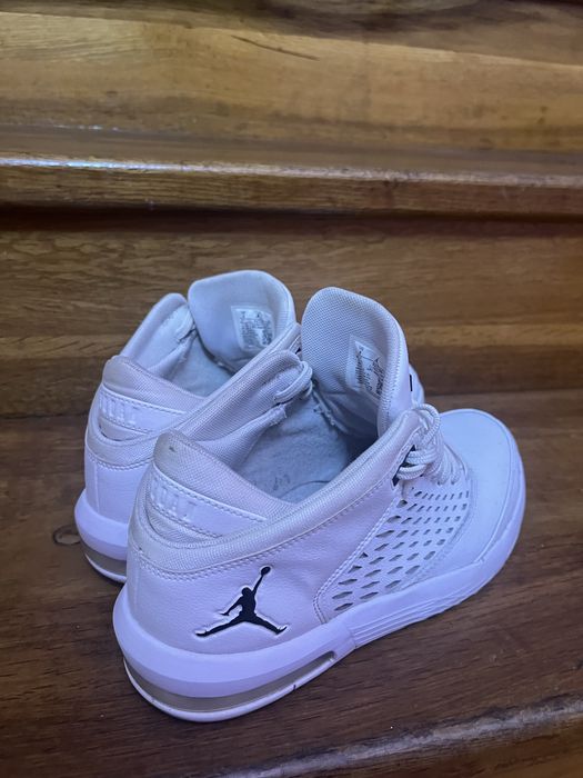 Jordan flight origin 4