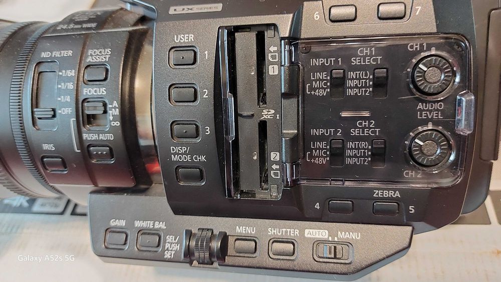 Camera  Video 4k Panasonic AG UX 90