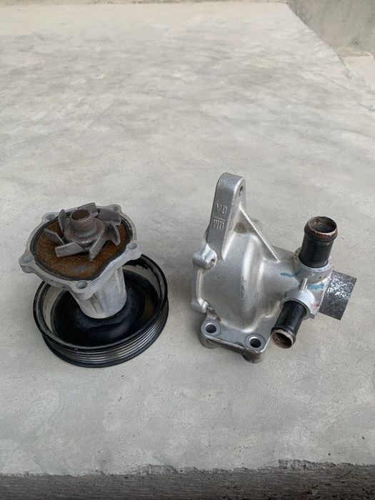 Помпа и брызговик