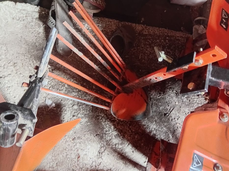 Vind motocultor ruris stare buna functionare pret 3300lei