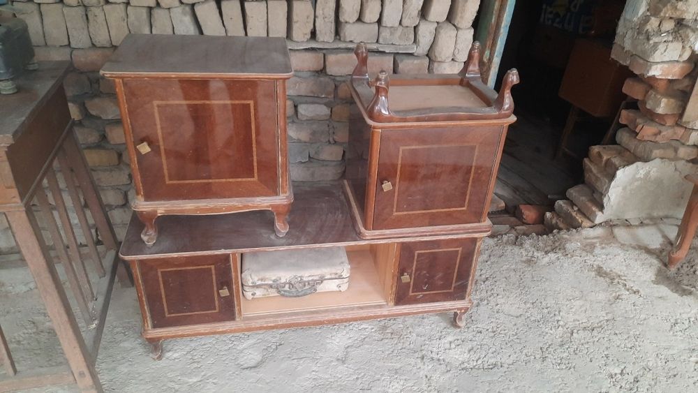 Продается прикроватные тумбы