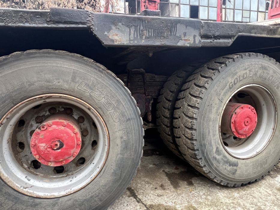 De vanzare Camion forestier macara Penz