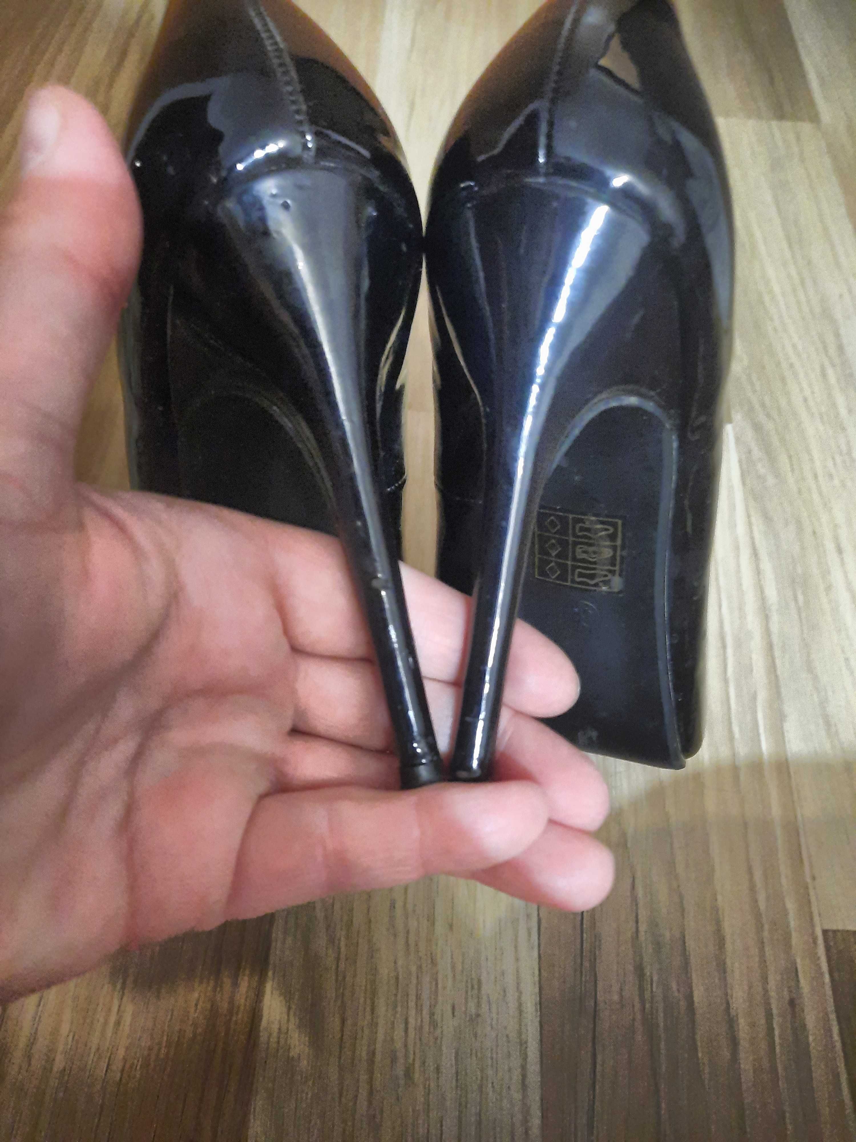Stiletto nunta lac pantofi nr 39