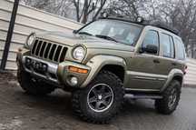Jeep Cherokee “Renegade” 4x4 Offroad 3.7 benzină/GAS 200 cp 2004