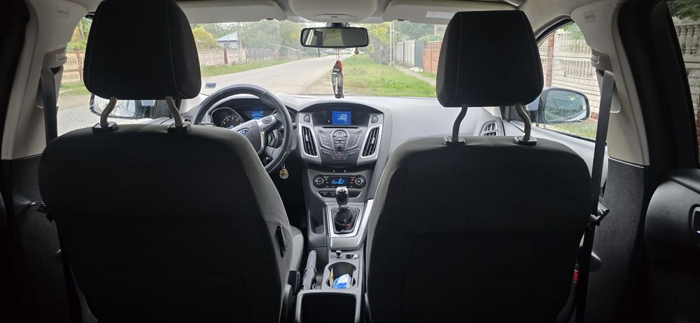 Vând Ford Focus MK3