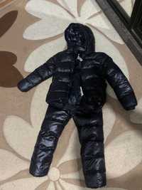 Продам комбинезон детский MONCLER