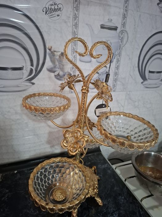 Конфетница (Орешница)