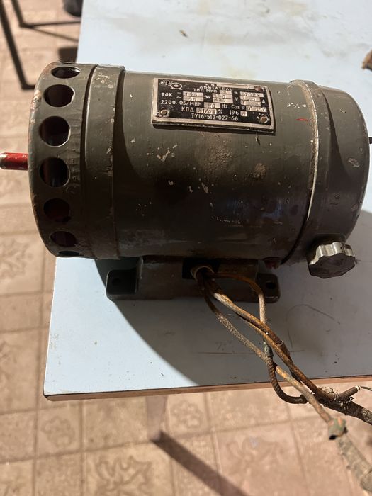 Электродвигатель. 1965 года.