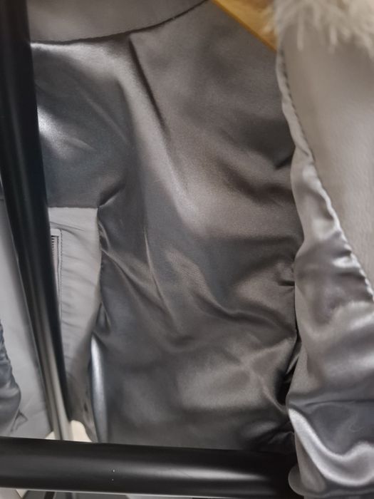 Haina de blana vulpe si piele naturala mărimea S