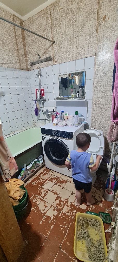Срочно продам свою квартиру 1*2/4/4 на юнусабаде 18 без посредников!