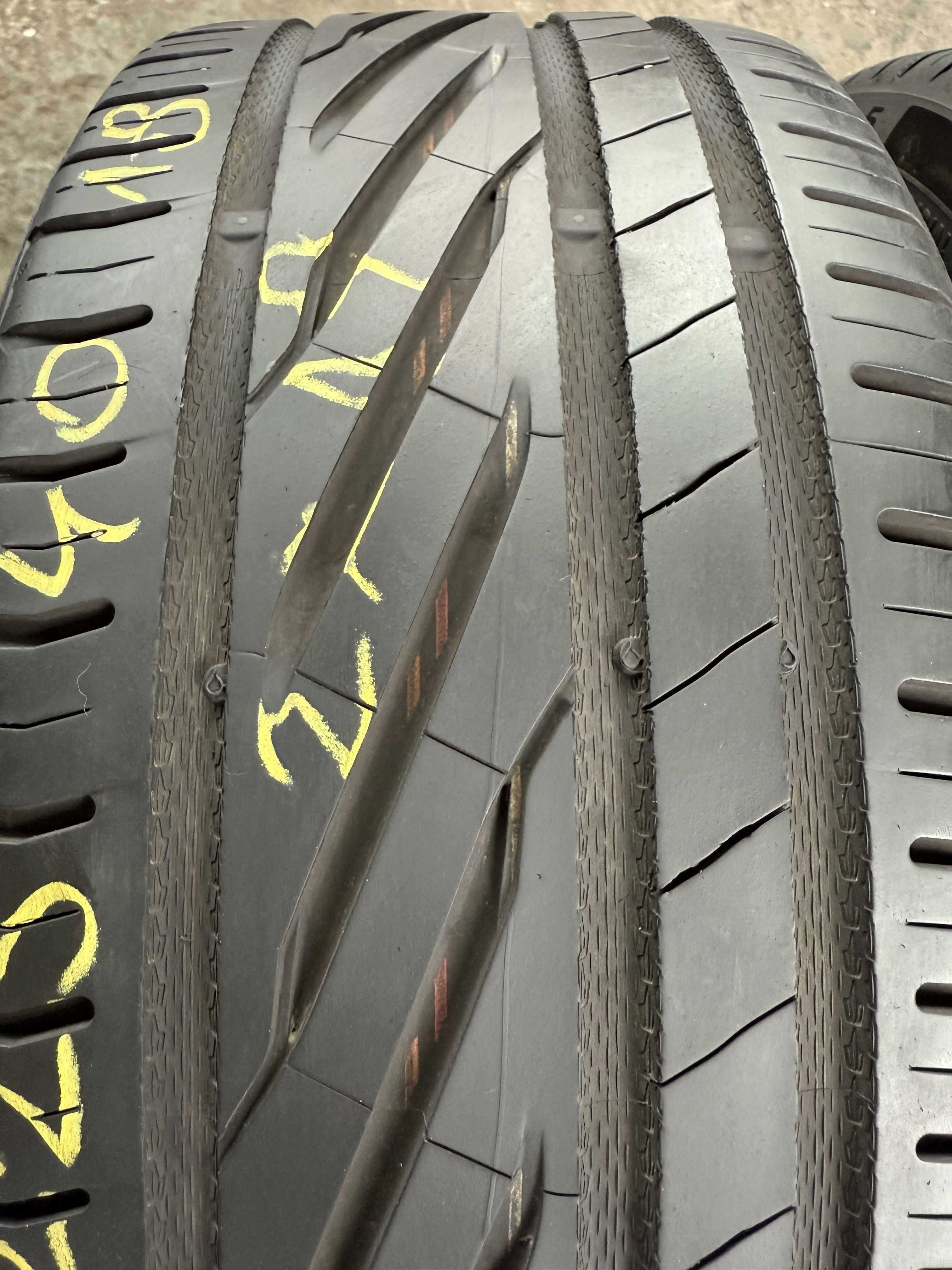 2x Anvelope Vara 225/40 R18 - Uniroyal Rain Sport 5 XL