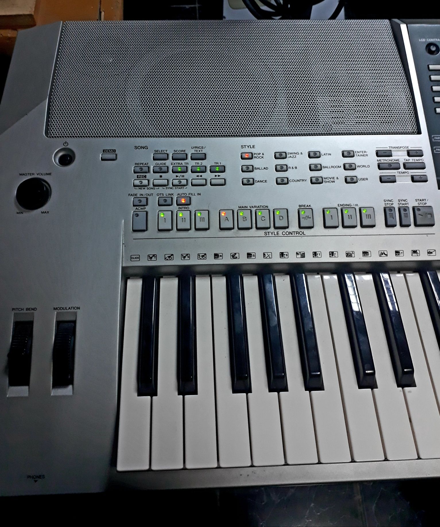 Orga Yamaha PSR-S710