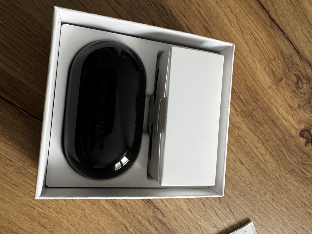 Samsung buds plus
