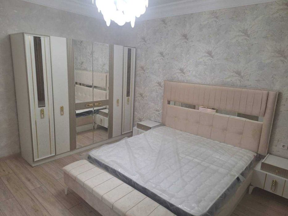 Большой выбор спальных гарнитуров по самым доступным ценам.