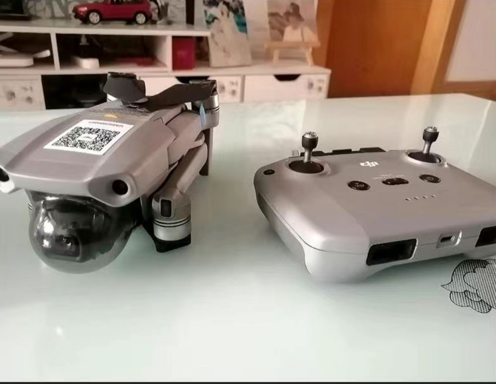 Запакованный новый квадрокоптер Dji Mavic Air 2