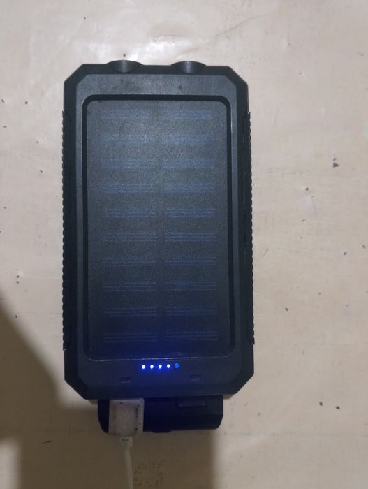 Фонарь +повербанк 2в1