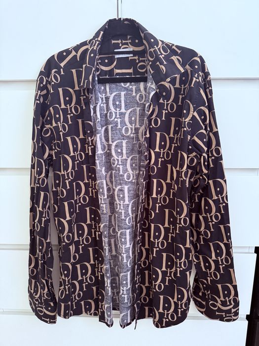 Ризи по 30лв. носени по веднъж