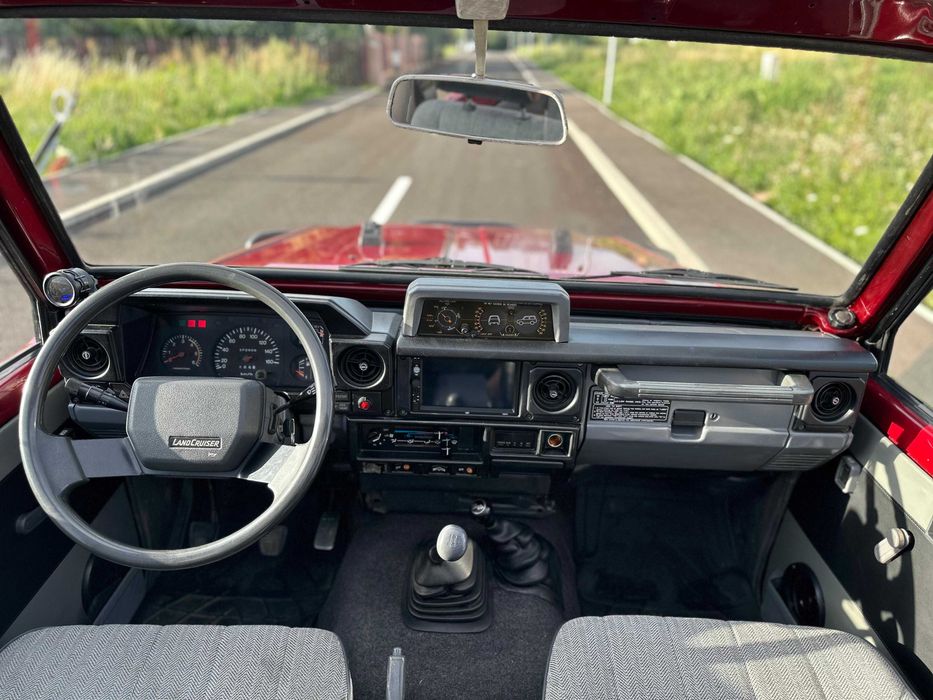 Toyota Land Cruiser BJ73 – 1990