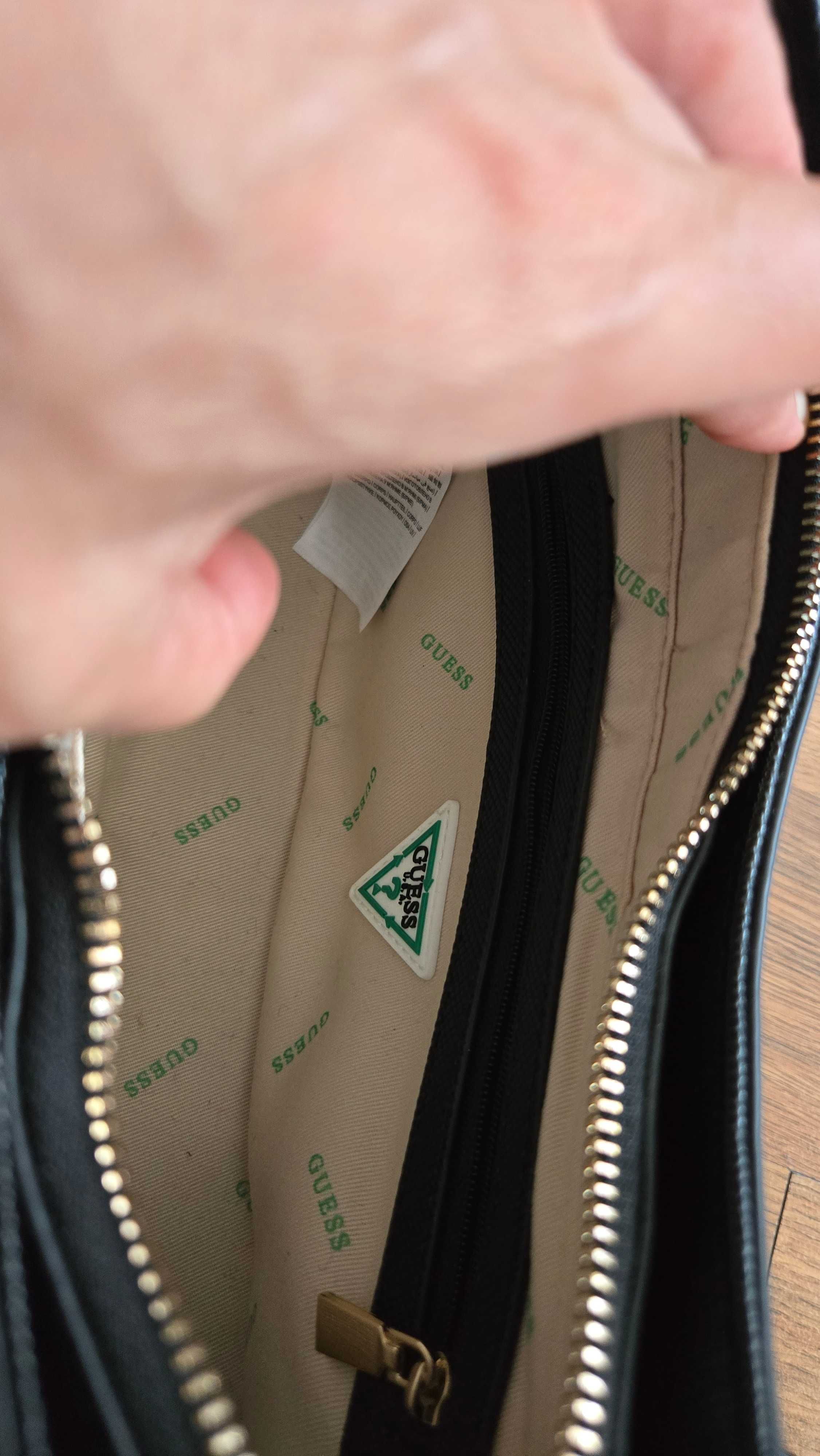 Дамска чанта Guess Noelle Shoulder Bag
