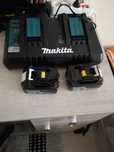 Fierăstrău electric Makita