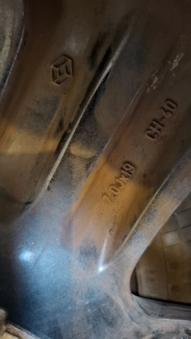 Оригинални джанти за рено 19ки с гуми