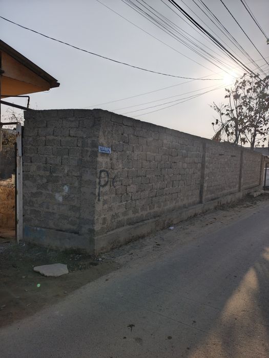 2 sotik yer sotiladi