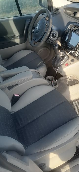 Vand sau Schimb Renault Scenic 2