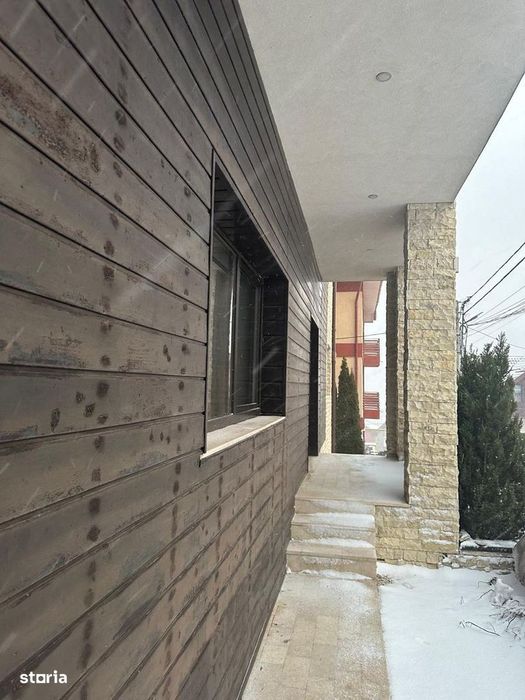 Vilă deosebită cu vedere panoramică la Munții Bucegi – Bușteni, str. C