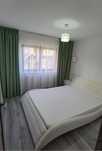Închiriez apartament cu 3 camere