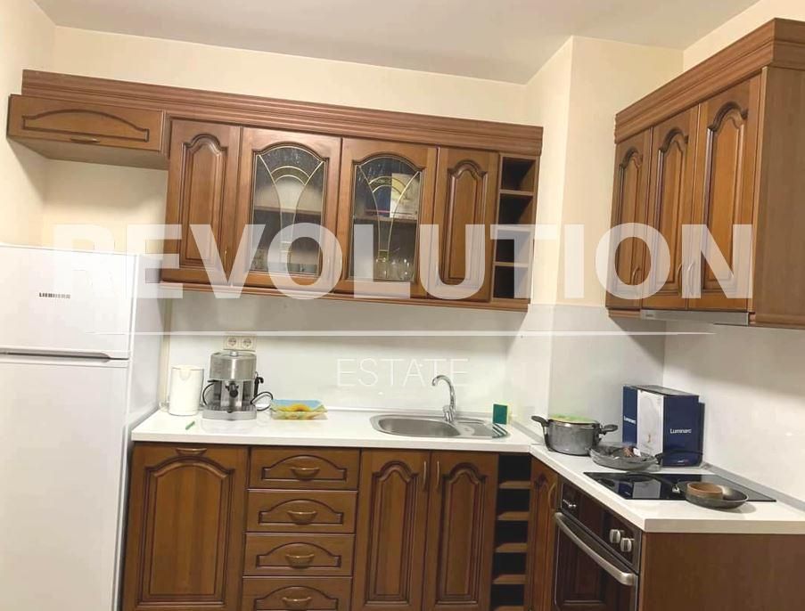 Двустаен апартамент в района на Бриз!