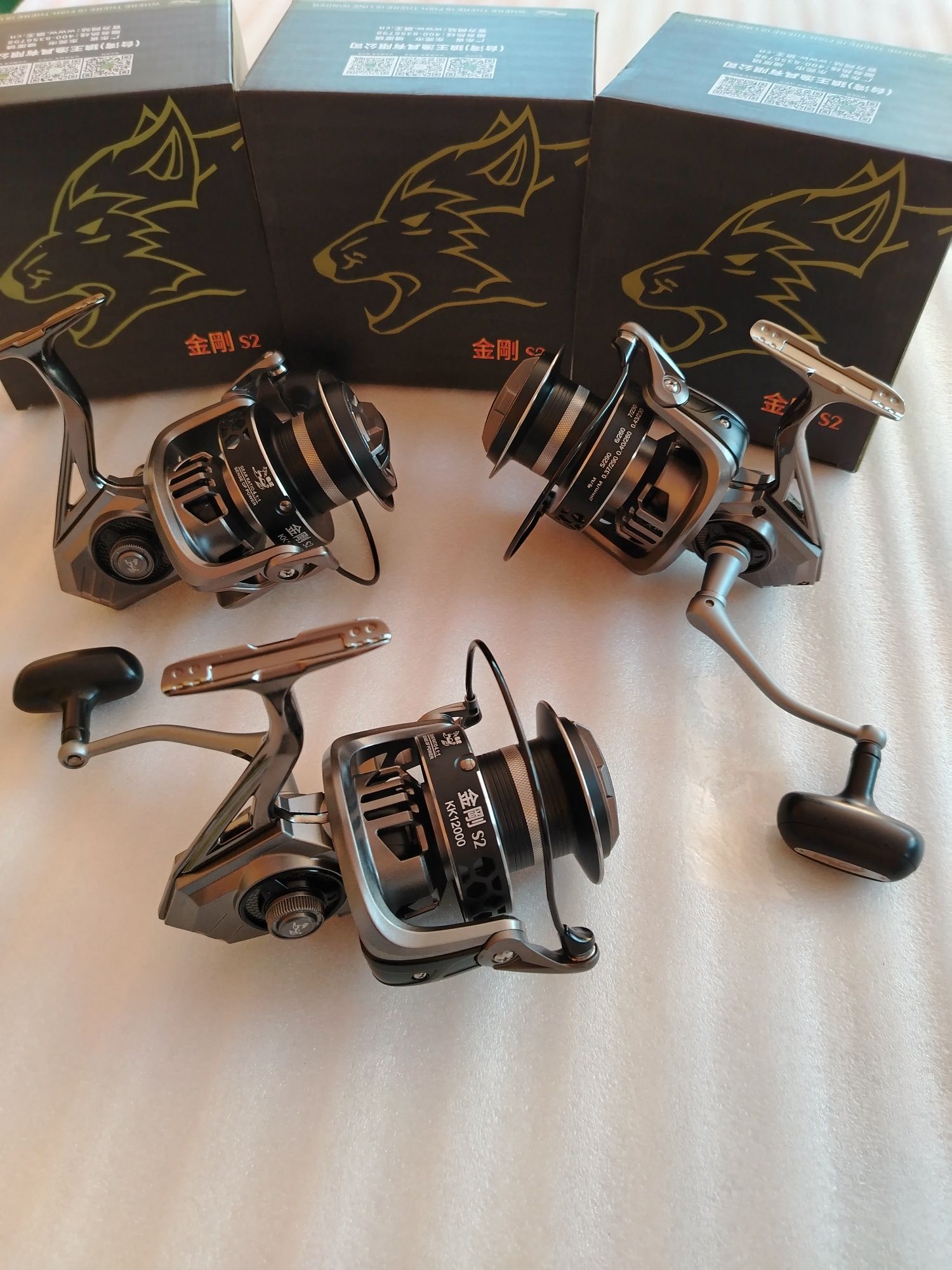 SET 3 Mulinete CRAP Line Winder KK 12000 6 +1 Rulmenți 

Produs NOU cu