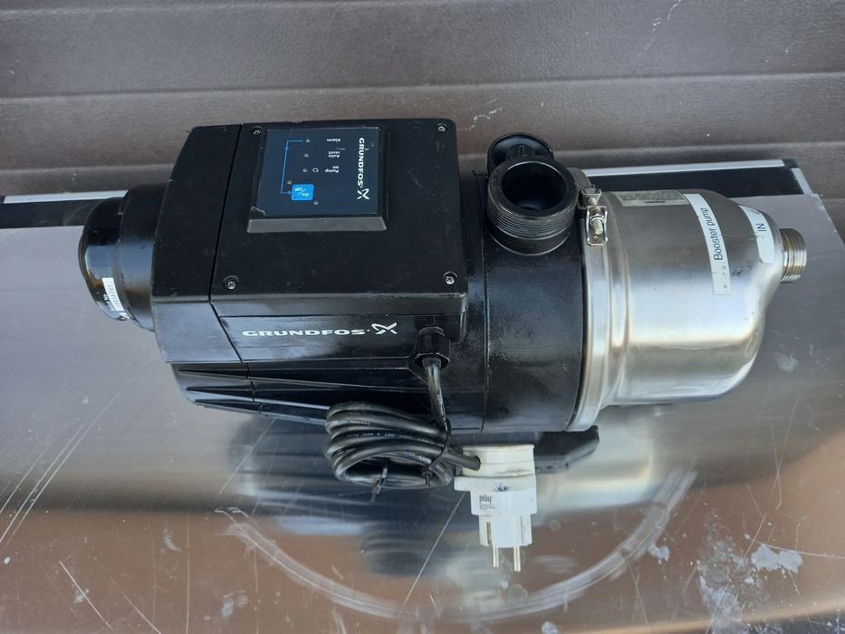 Pompa hidrofor Grundfos