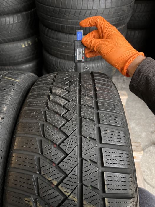 2 anvelope de iarna 225/55/17 , Continental , 5.8 mm