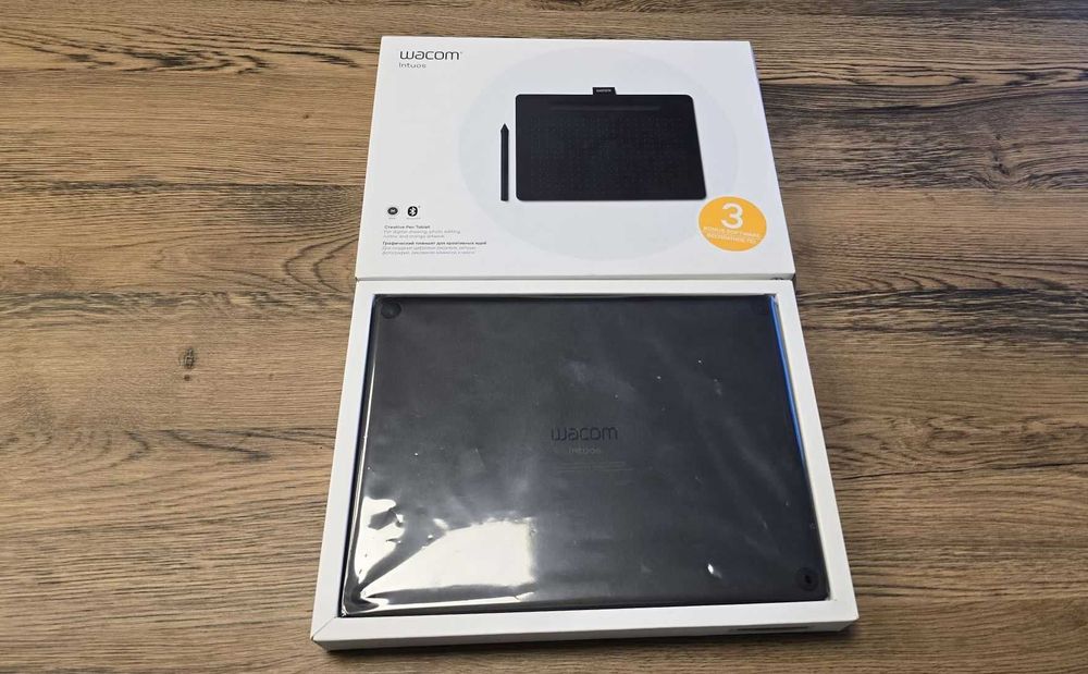 Tableta grafica Wacom Intuos M Bluetooth, Negru