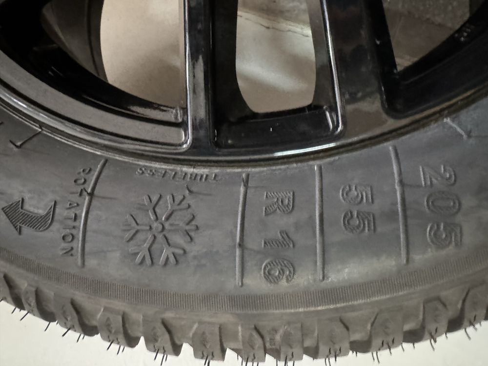 De vanzare roți noi de iarna 205/55 R16 5x112 57,1