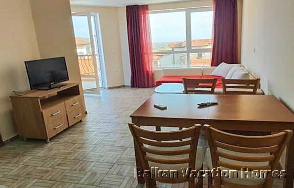 Продава се Двустаен апартамент в с. Рогачево, Област Добрич - 60 кв.м за 797 €/кв.м - Снимка #2